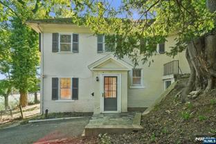 25 Prospect Ave - Photo 1 of 1