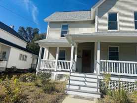 28 Walker St #A - Photo 1 of 1