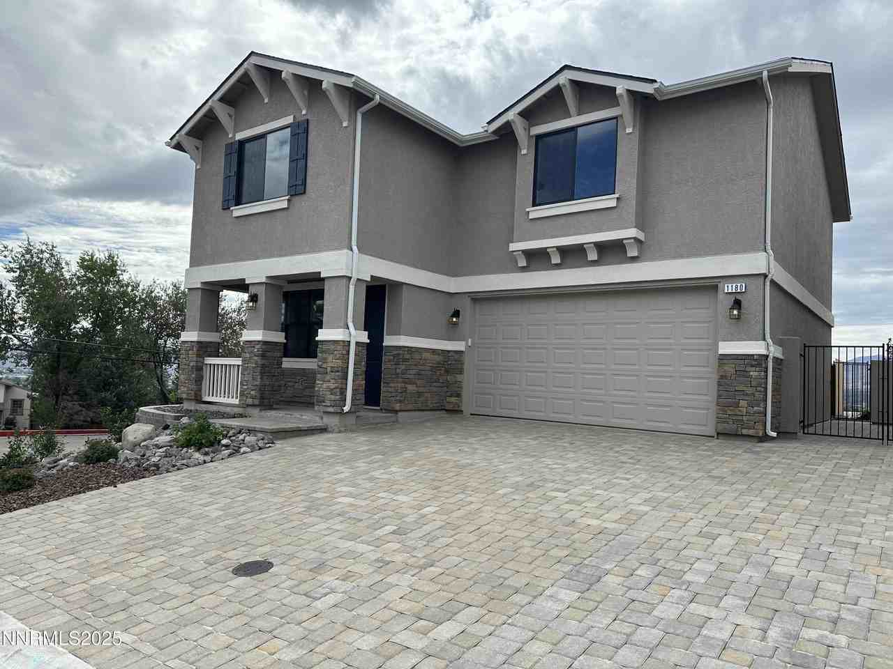 1180 Arrastra Rd - Photo 2 of 48