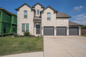featured image of 5405 Havana Dr