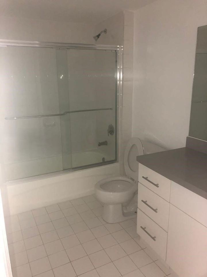 816 Nw 11th St - Photo 6 of 8