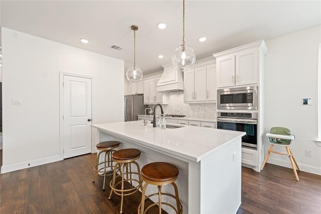 5244 Ranchero Trail - Photo 6 of 31