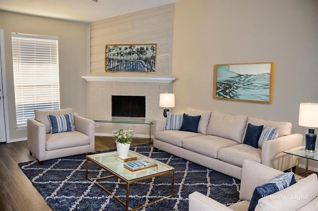 2729 Saint George Pl - Photo 3 of 7