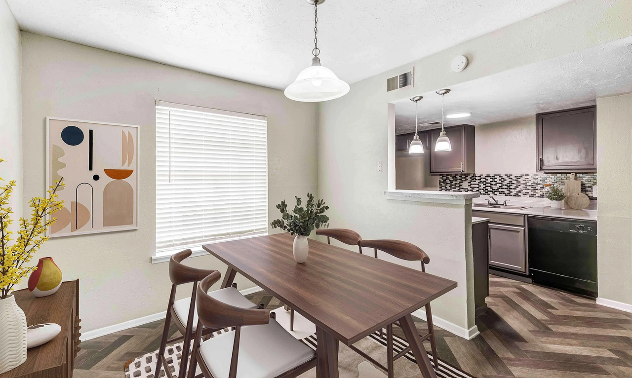 5555 Spring Valley Rd