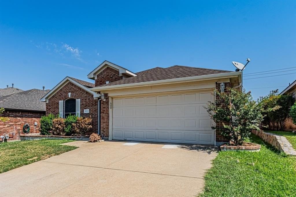 8115 Guadalupe Rd - Photo 2 of 32