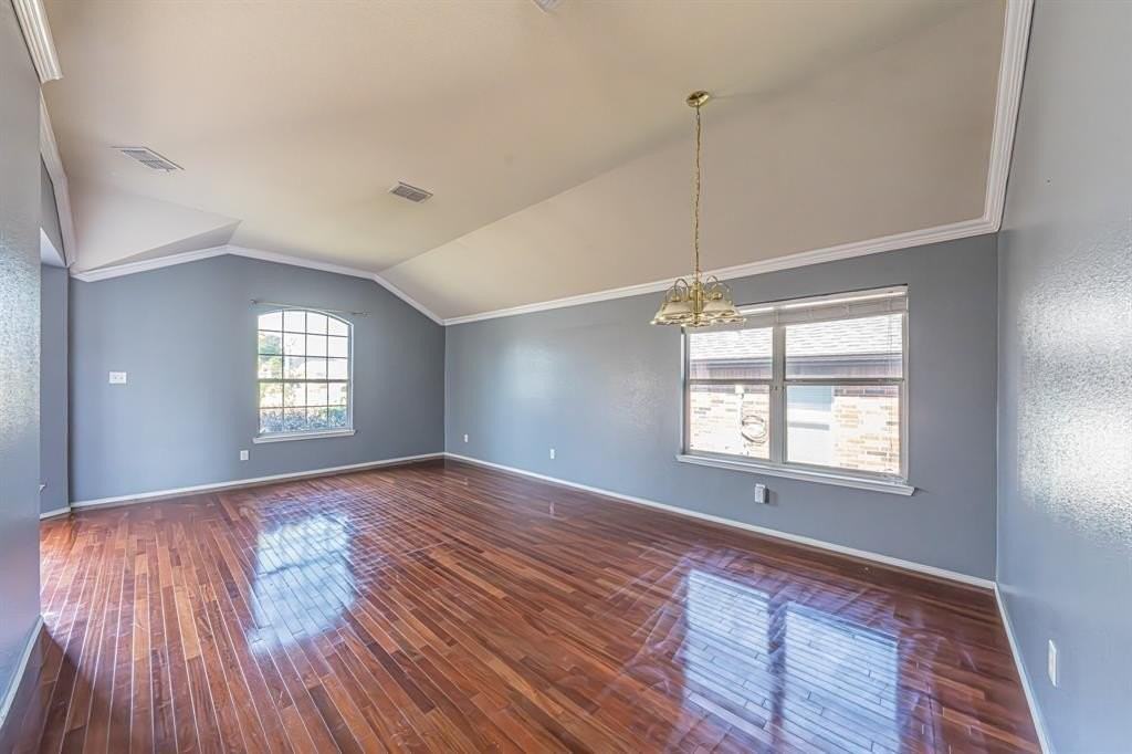 8115 Guadalupe Rd - Photo 6 of 32