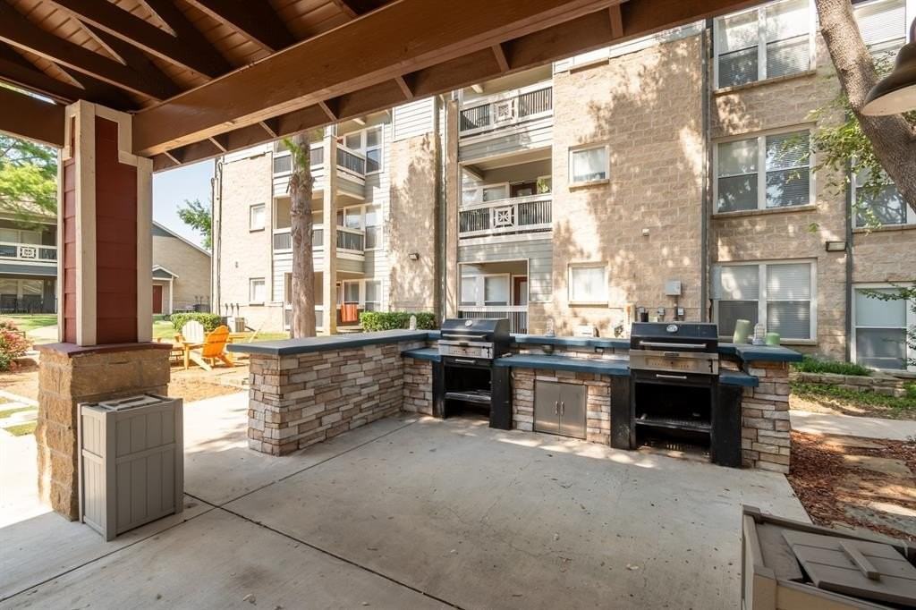 3391 Western Center Blvd - Photo 3 of 8