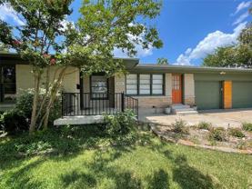4616 Selkirk Dr - Photo 1 of 1