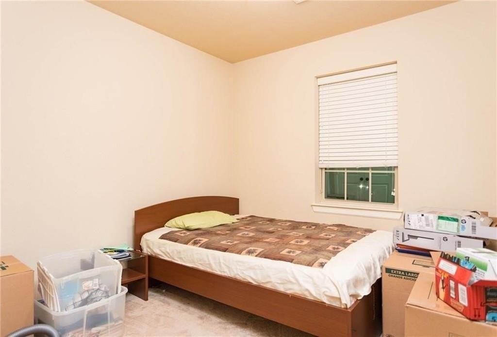 423 Palacio St - Photo 7 of 18