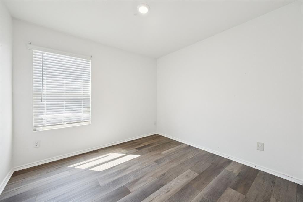 14417 Cloudview Way - Photo 7 of 25