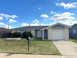 featured image of 1828 E 49th St