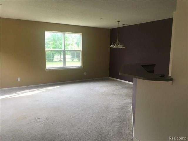 16941 Hawick Ln #142 - Photo 6 of 19