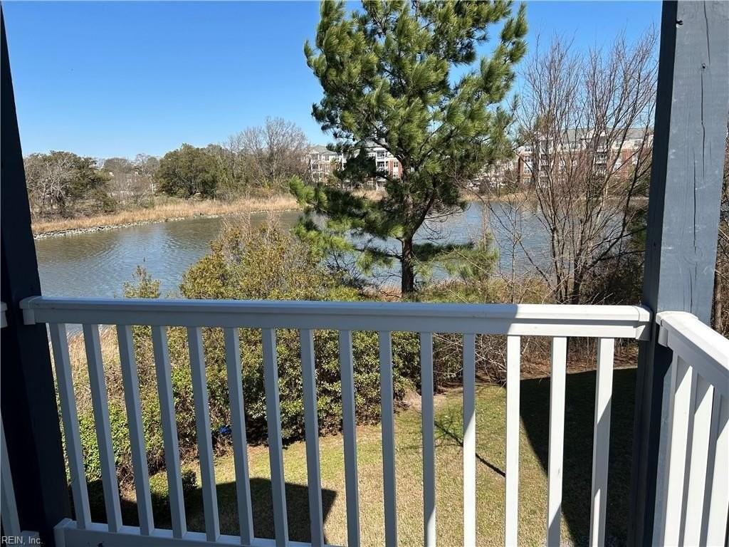 5001 Killam Avenue #3B - Photo 4 of 25