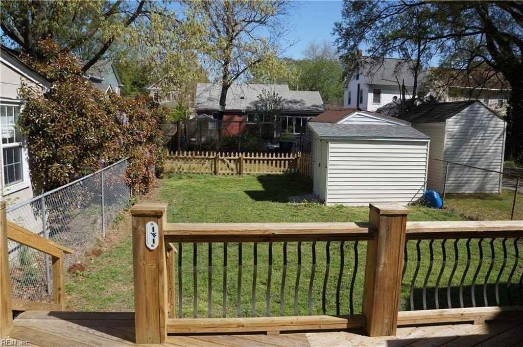 1626 Mcdaniel St - Photo 6 of 8