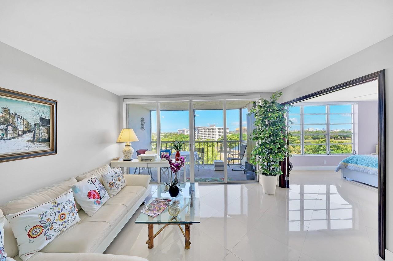 2940 N Course Dr #811 - Photo 7 of 30