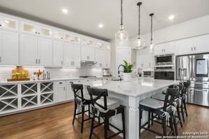 featured image of 203 Cimarron Crk