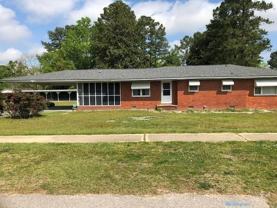 421 W Huggins St - Photo 1 of 1