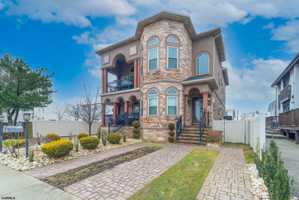 featured image of 20 S Madison Ave