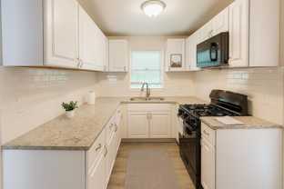 Hermer Cir Nw - Photo 1 of 1