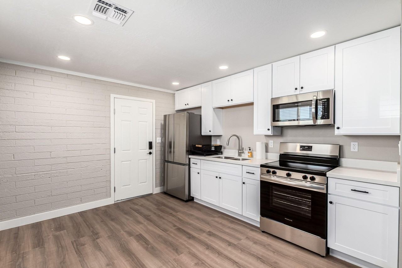 E Lynne Ln - Photo 5 of 7