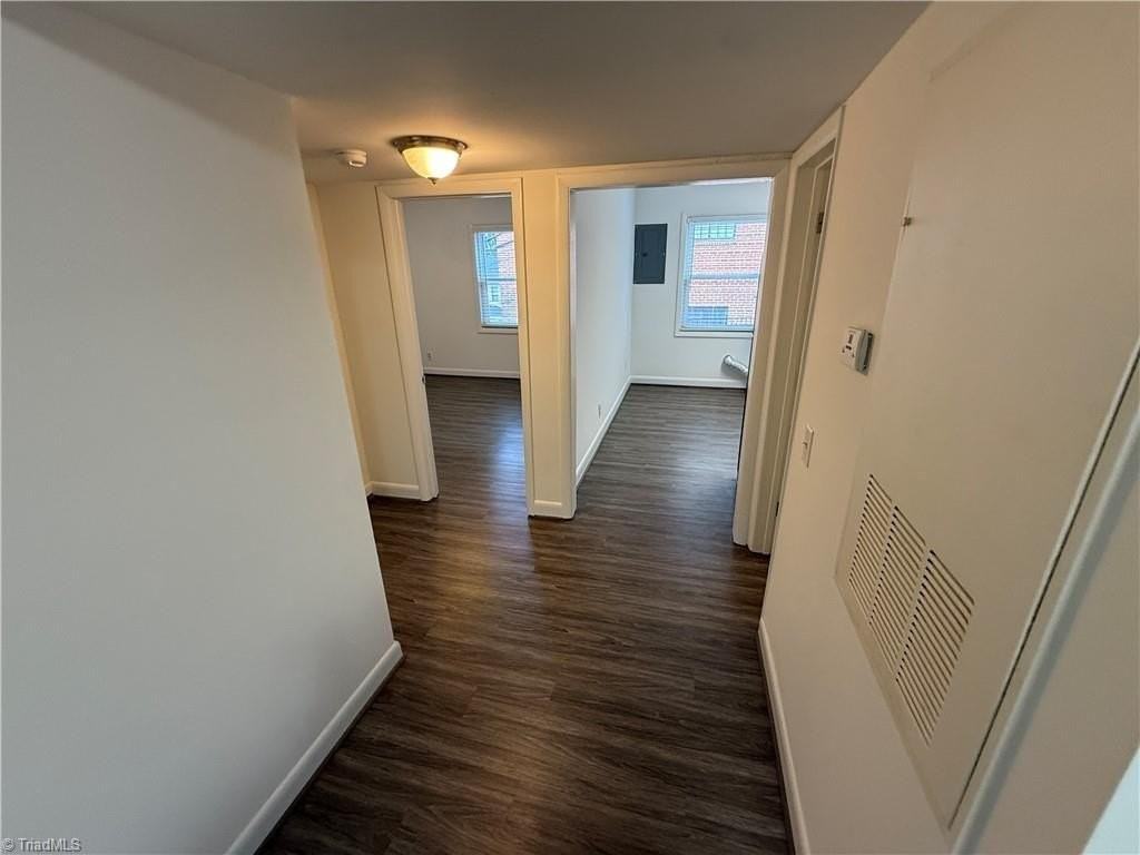 233 Sunset Drive North #B - Photo 6 of 10