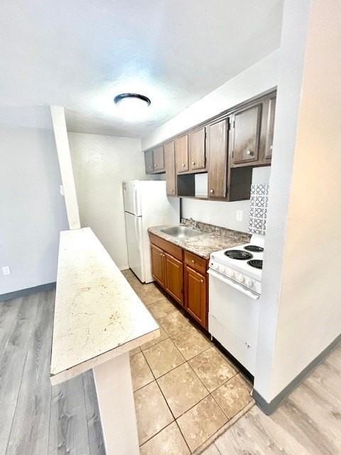 201 Union St - Photo 5 of 9