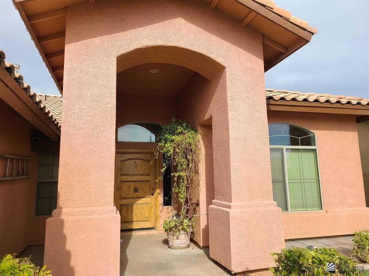 4846 W 30th St - Photo 3 of 24