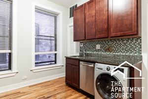 featured image of 633 W Oakdale Ave #2