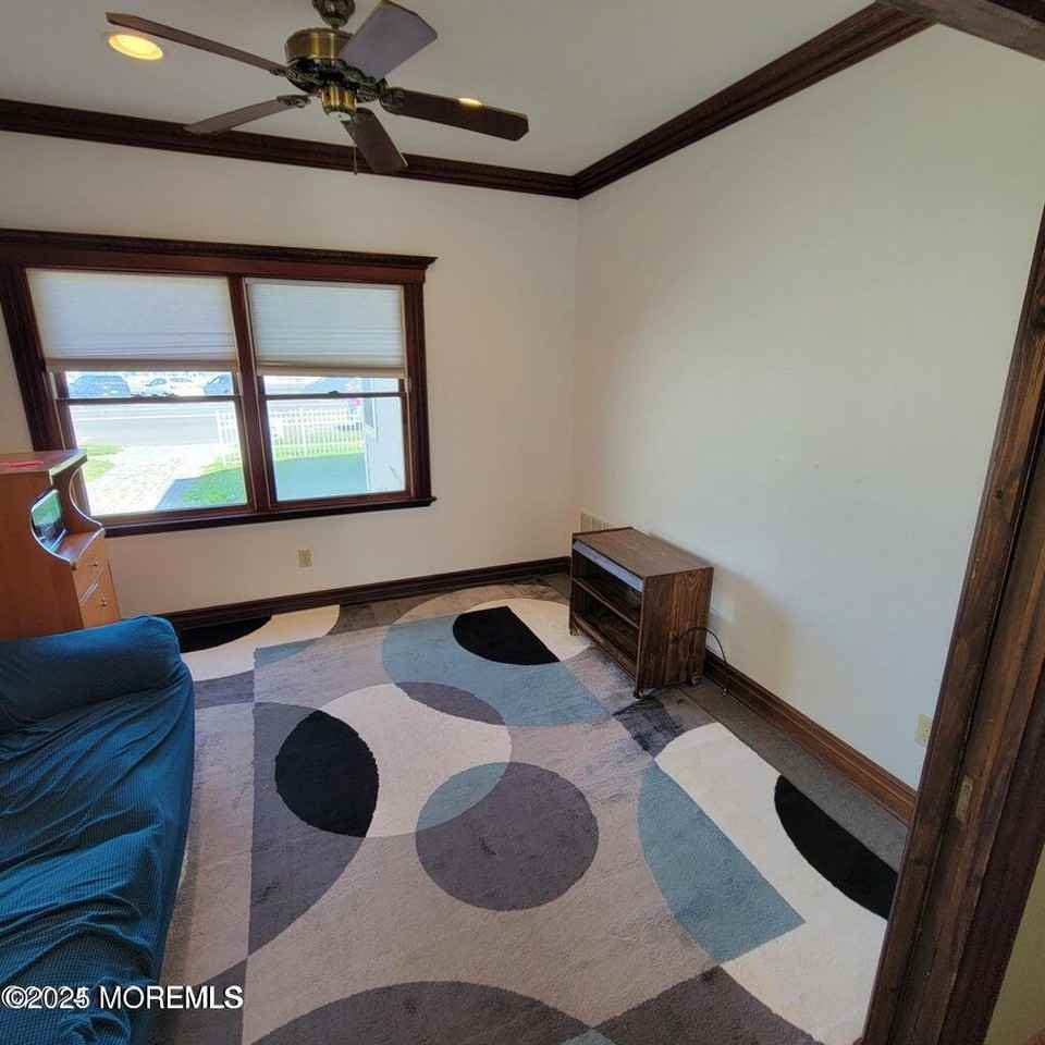 2002 Ocean Ave. 1 Bedroom Apt. - Photo 2 of 6