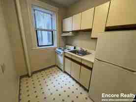 11 Peterborough St #21 - Photo 1 of 1