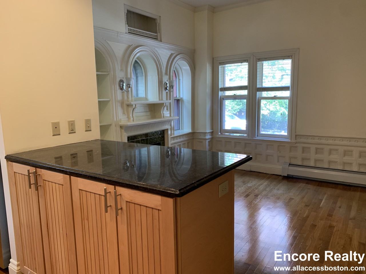 195 Commonwealth Ave #7 - Photo 4 of 22