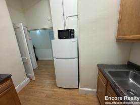 1173 Boylston St #6 - Photo 1 of 1