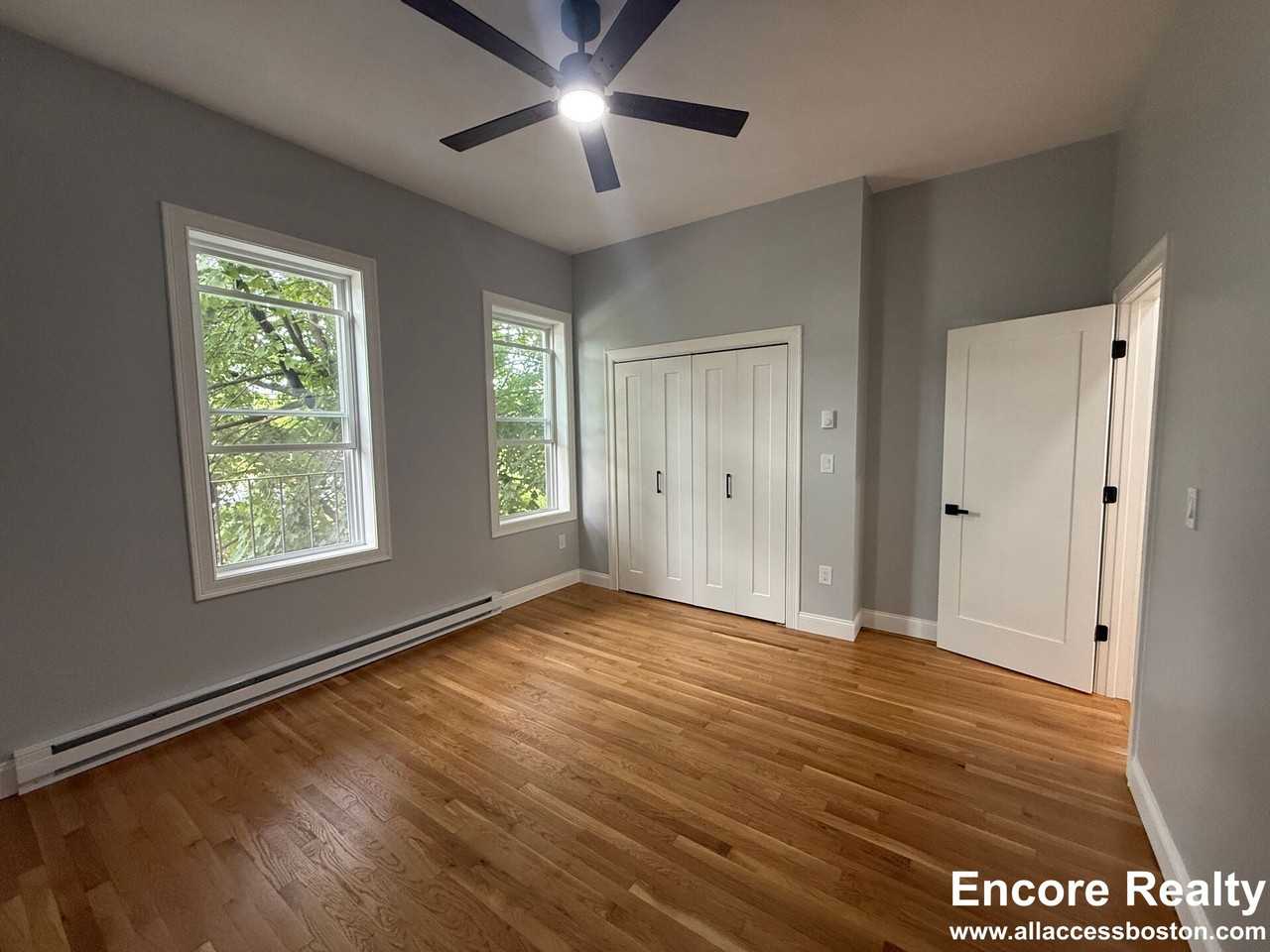 120 London St #9 - Photo 6 of 9