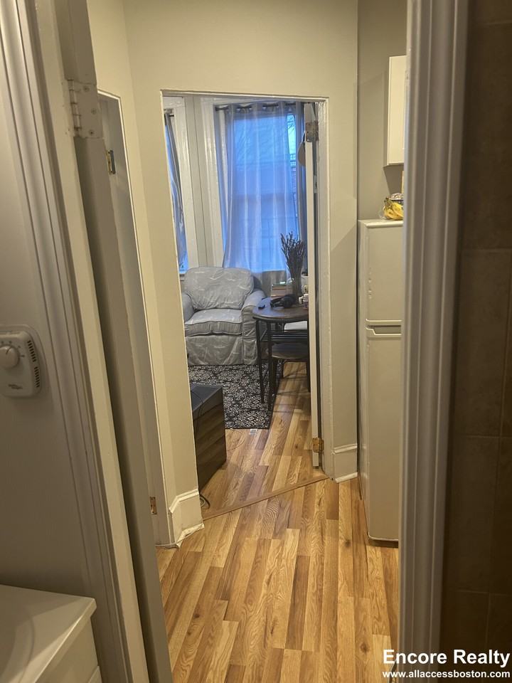 115 Salem St #22 - Photo 7 of 20