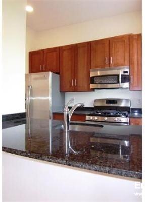 59 Fort Ave #7 - Photo 3 of 8