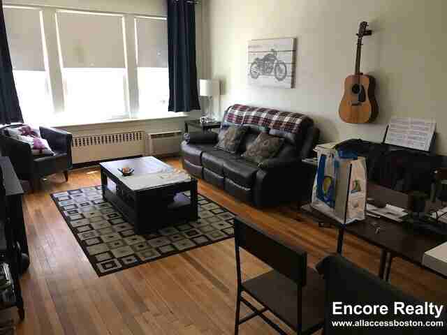 33 Lancaster Ter #107 - Photo 2 of 11