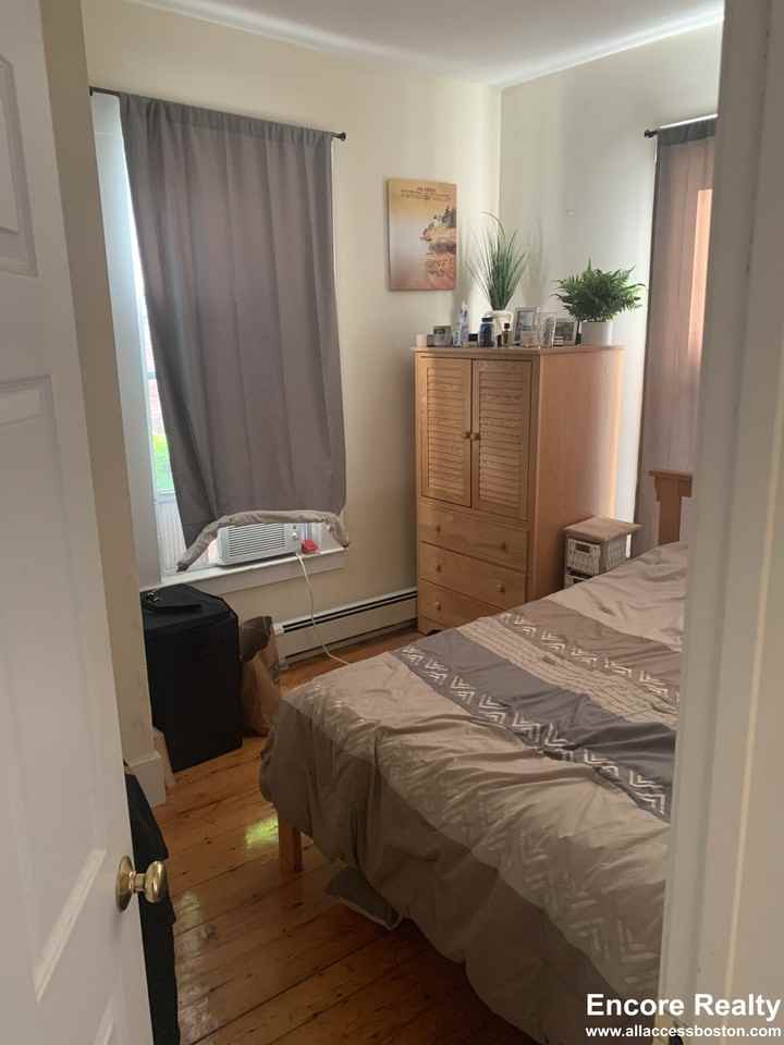 46 Florence St #7 - Photo 2 of 8