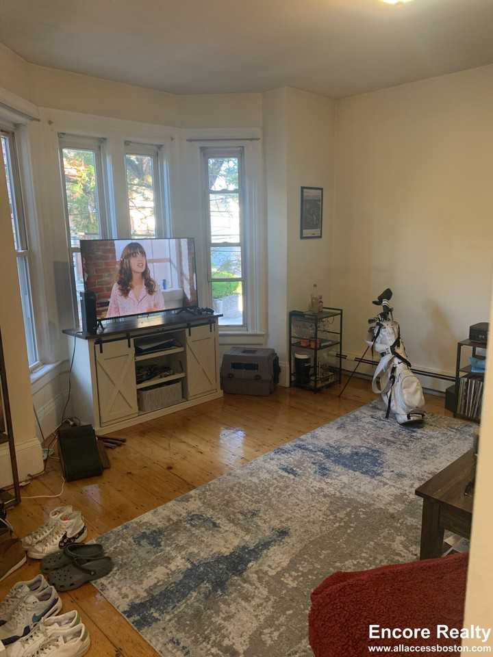 46 Florence St #7 - Photo 7 of 8