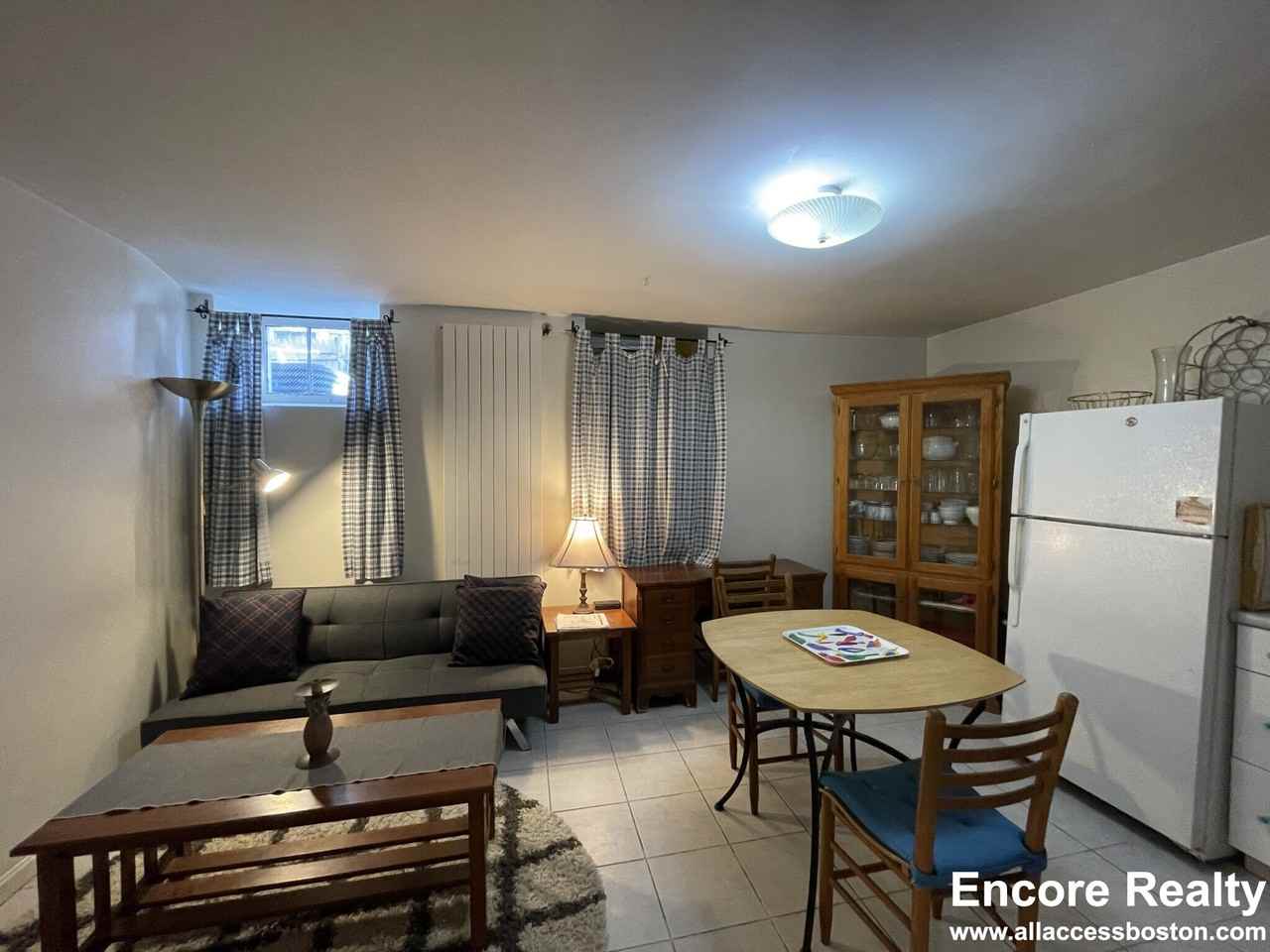 56 Hobson St #I - Photo 5 of 24