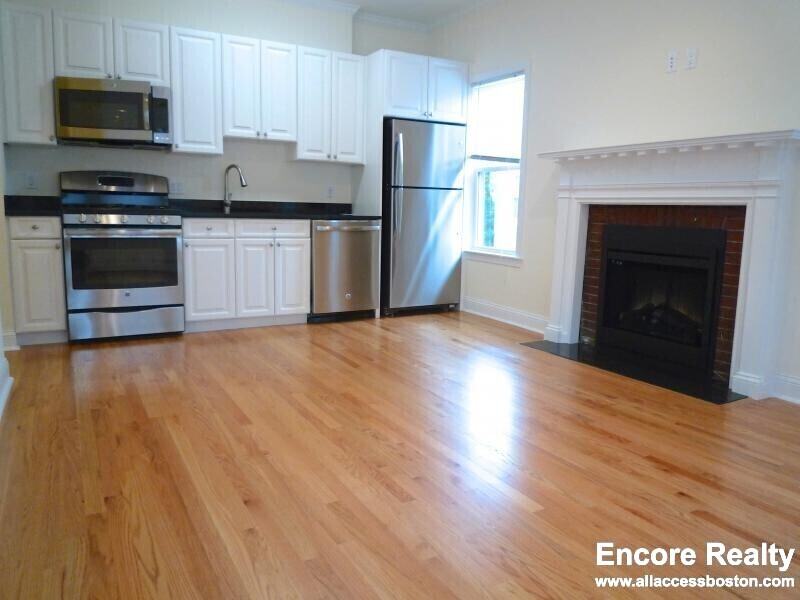 65 Langdon St #16 - Photo 2 of 20