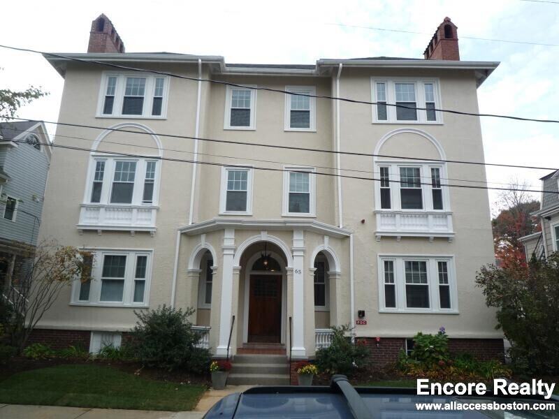 65 Langdon St #16 - Photo 7 of 20