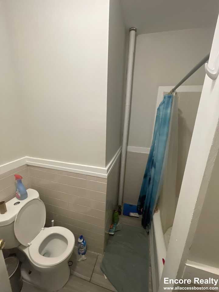 38 Hemenway St #38 - Photo 3 of 37