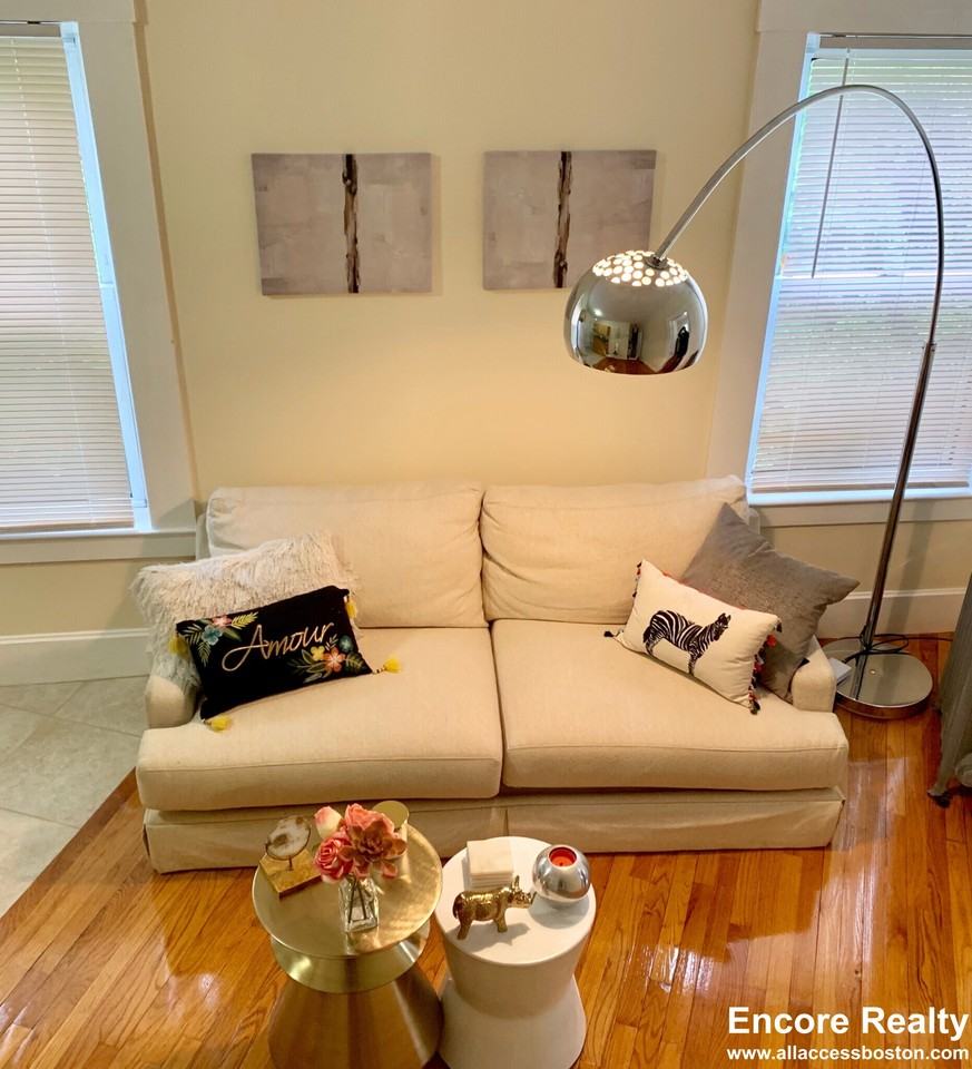 27 Forest St #7 - Photo 2 of 15