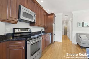 244 Beacon St #7D - Photo 1 of 1