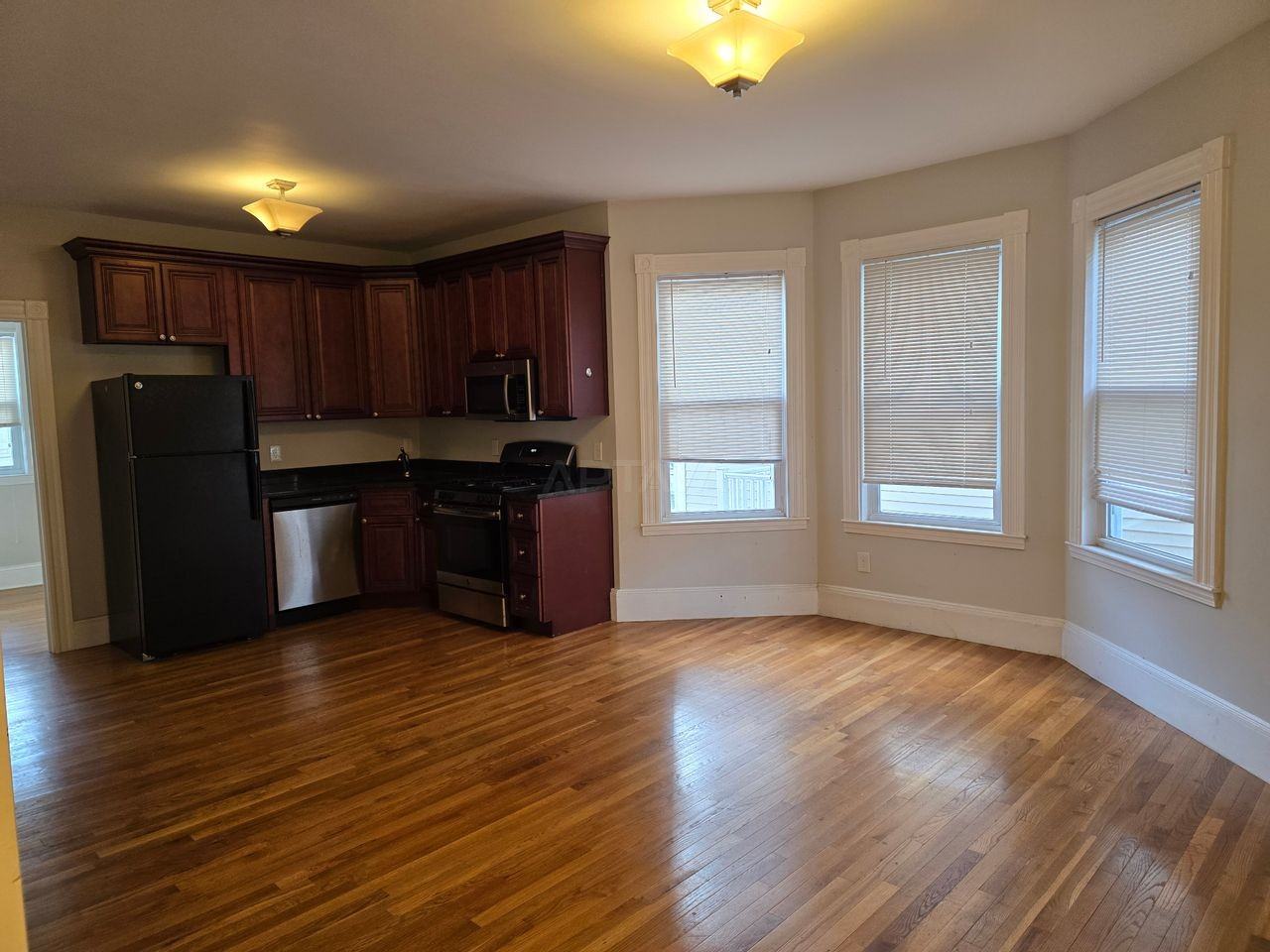 16 Kenwood St #1 - Photo 7 of 10