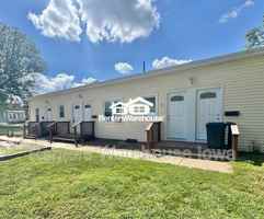 featured image of 510 N 6th Ave E #1