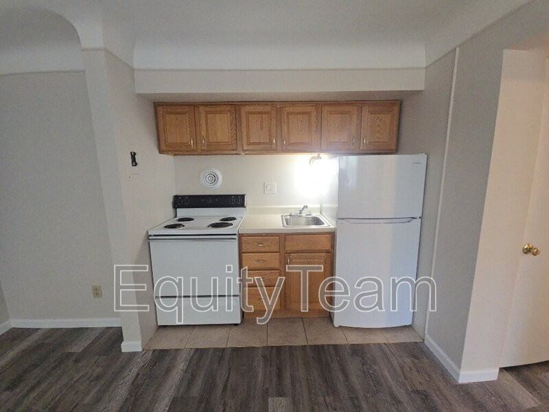 4505 Forest Trl #4 - Photo 7 of 11