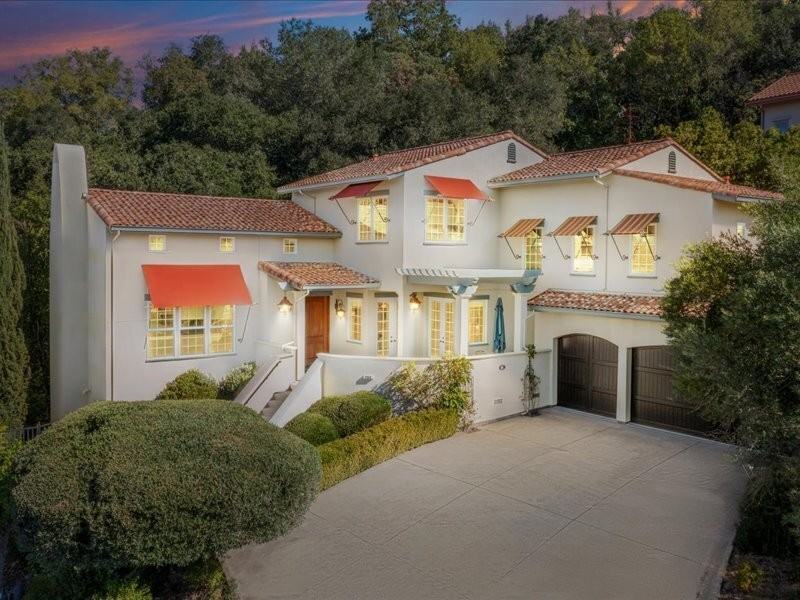 265 Clear Ridge Drive - Photo 2 of 38