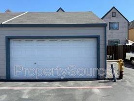 424 Golf Cir E - Photo 1 of 1