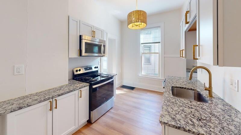 121 College Placeunit - Photo 2 of 15